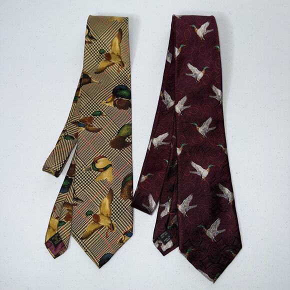 Lot Of 2 Men’s Mallard Duck Ties 100% Silk Jos A Bank Huntington - Picture 1 of 4